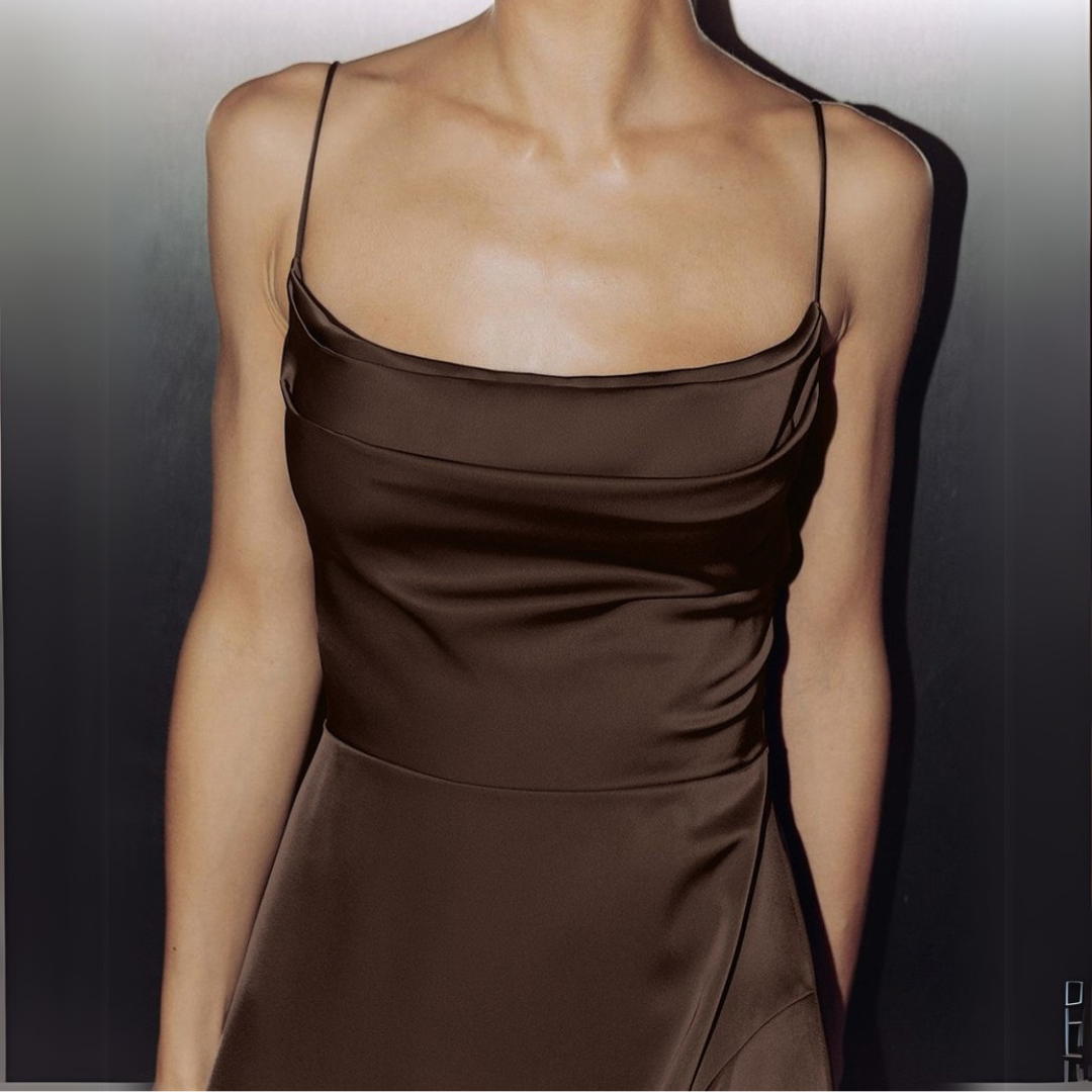 Marta - Elegante vestido de seda