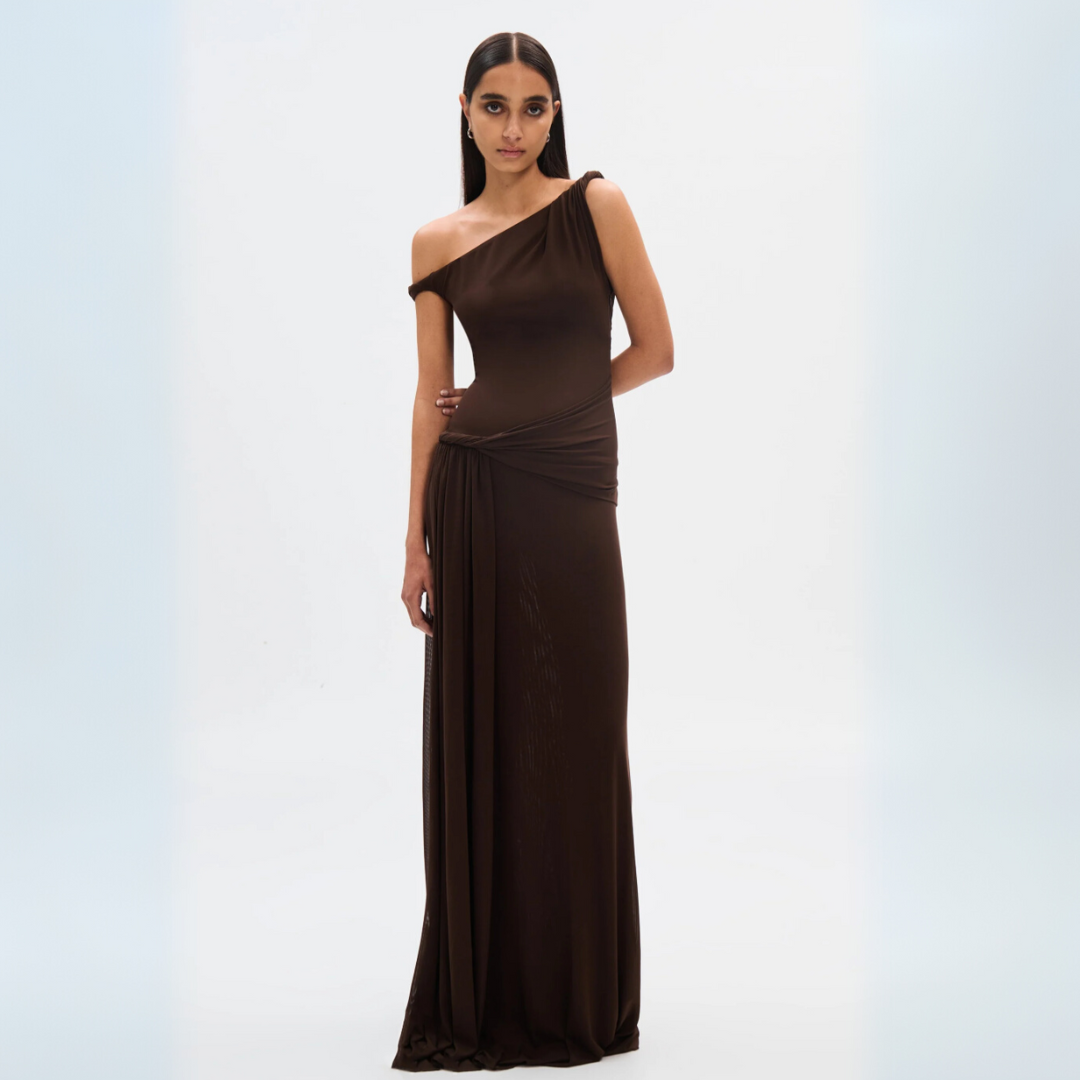 Ingrid - Elegante vestido largo con hombros caídos y espalda abierta