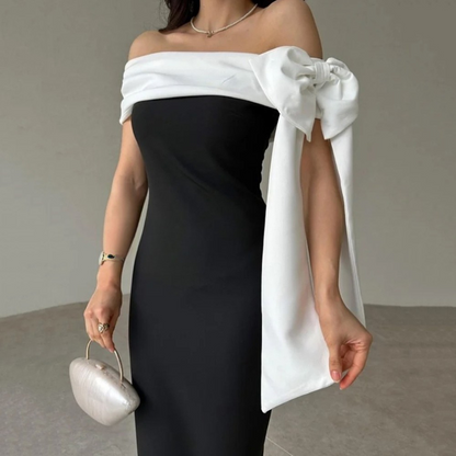 Victoria - Vestido sin tirantes con lazo